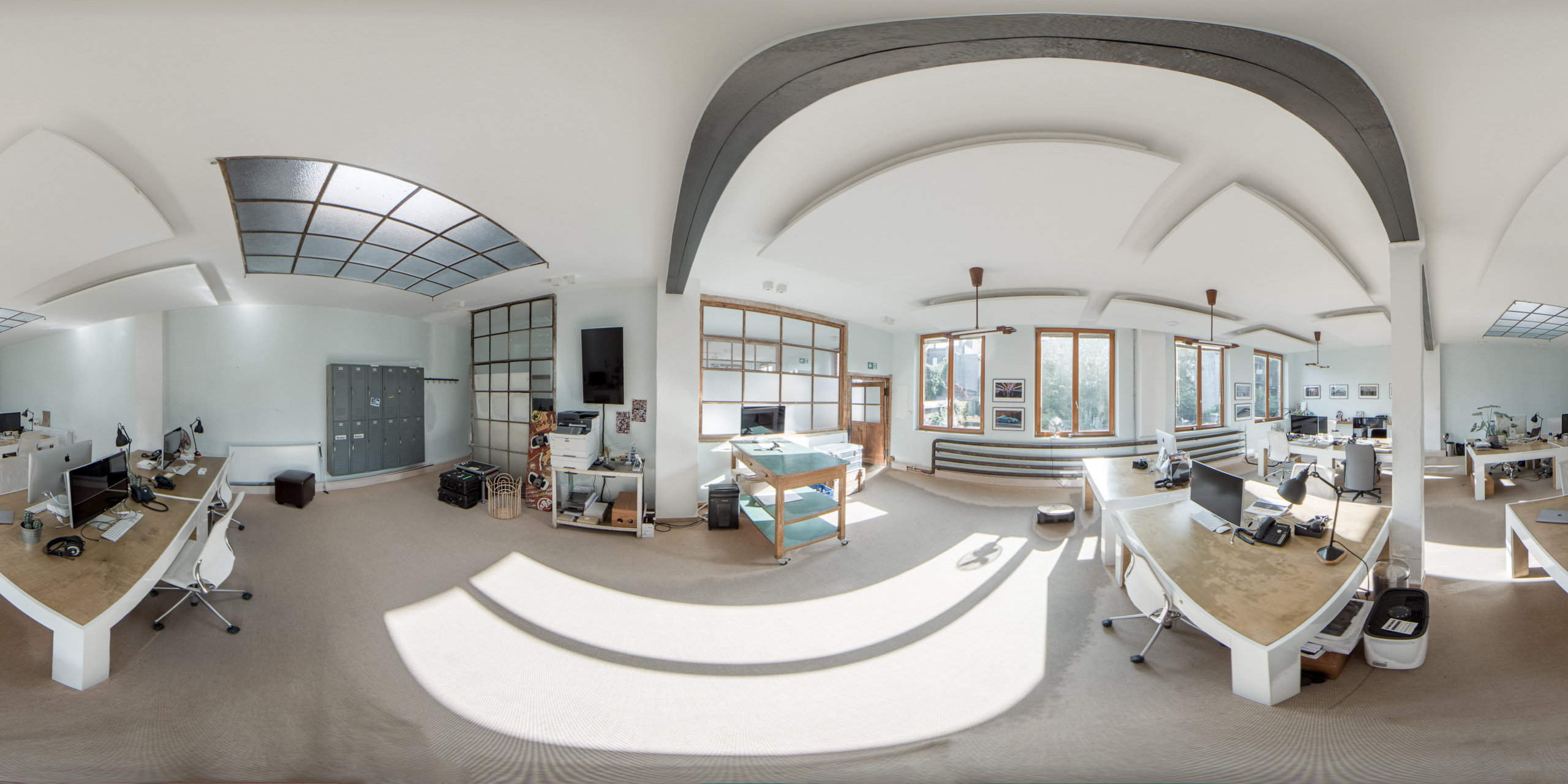 Parasol Island - Integrated Digital Studio