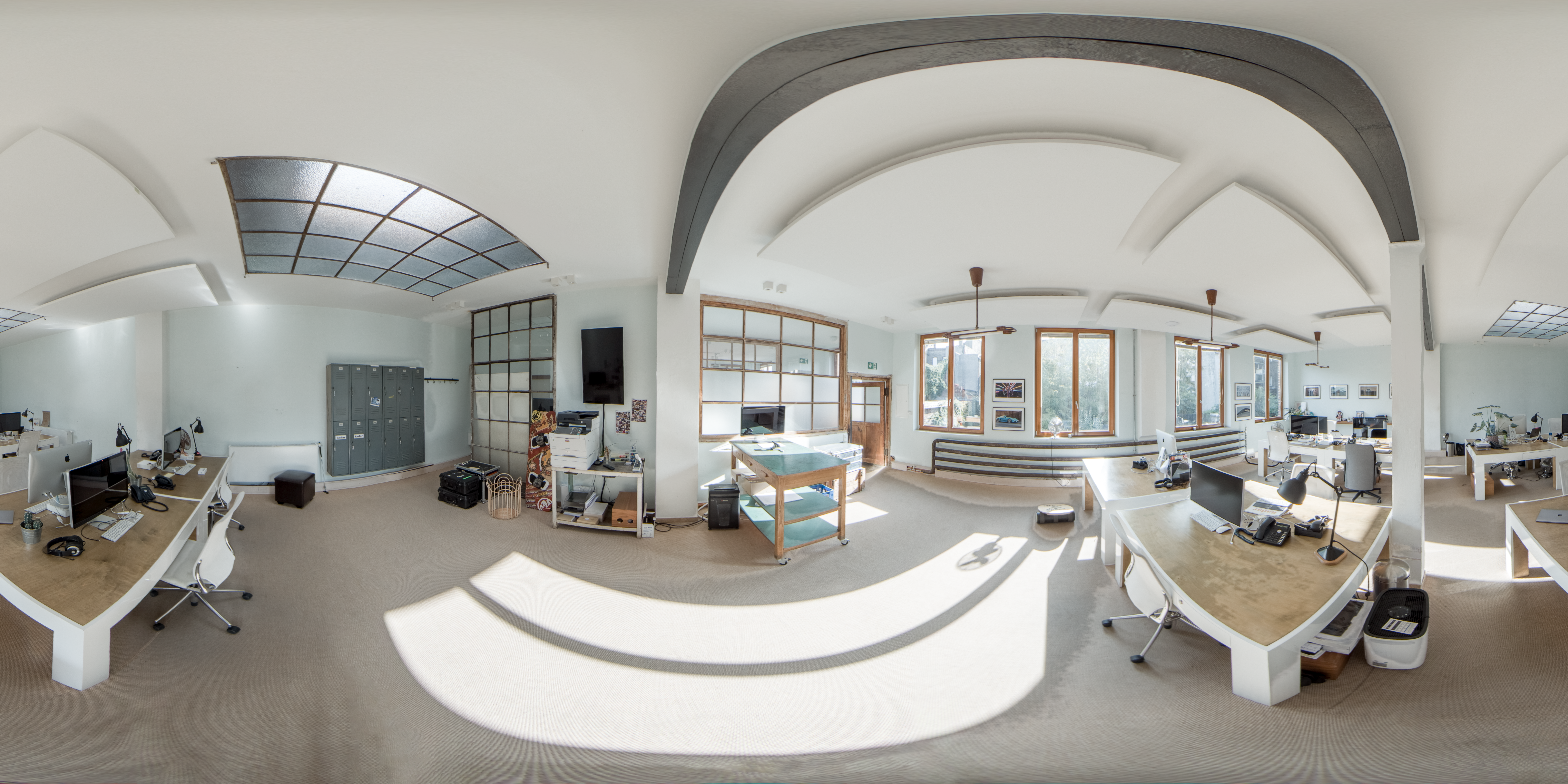 Parasol Island - Integrated Digital Studio