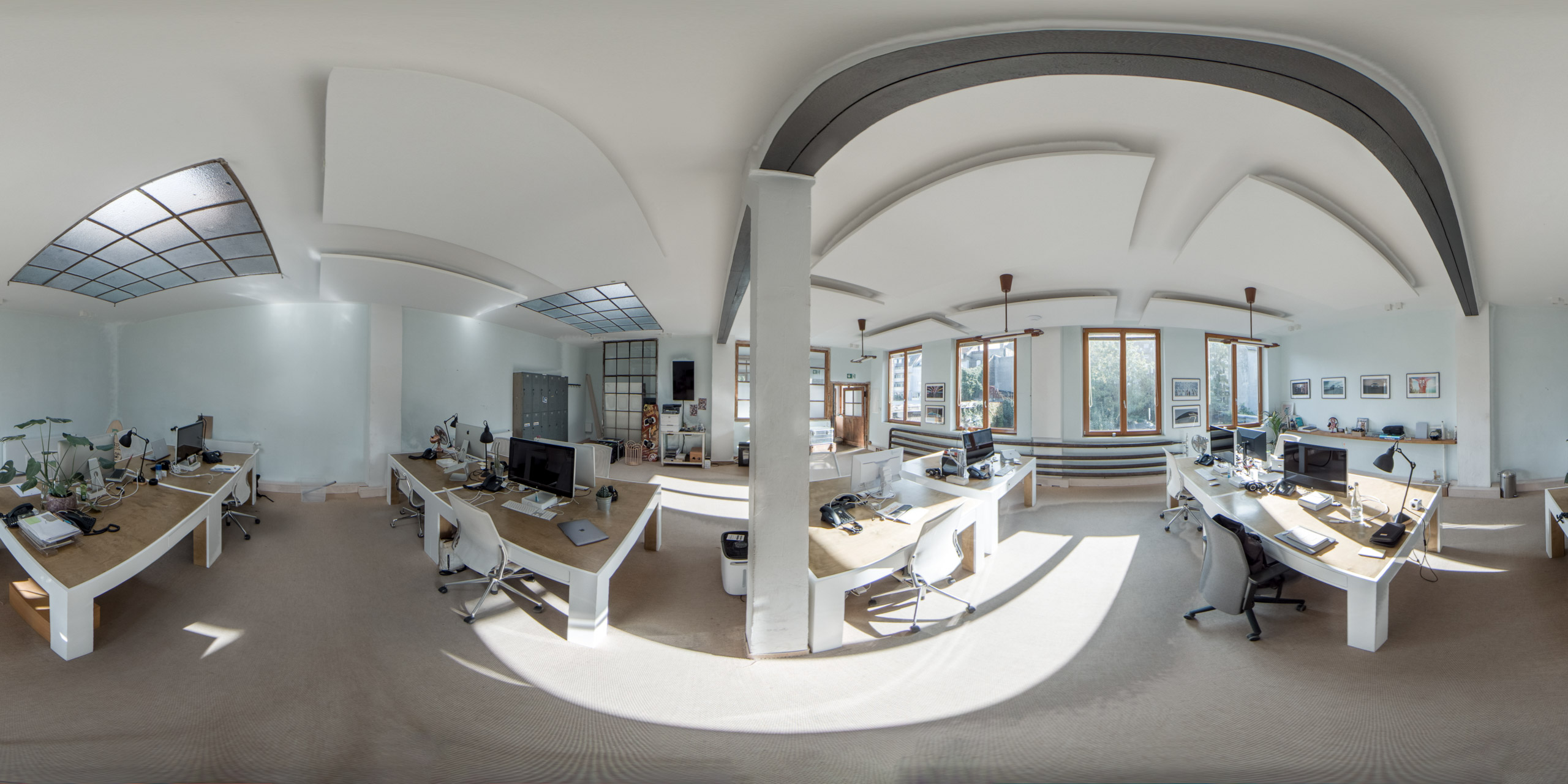 Parasol Island - Integrated Digital Studio