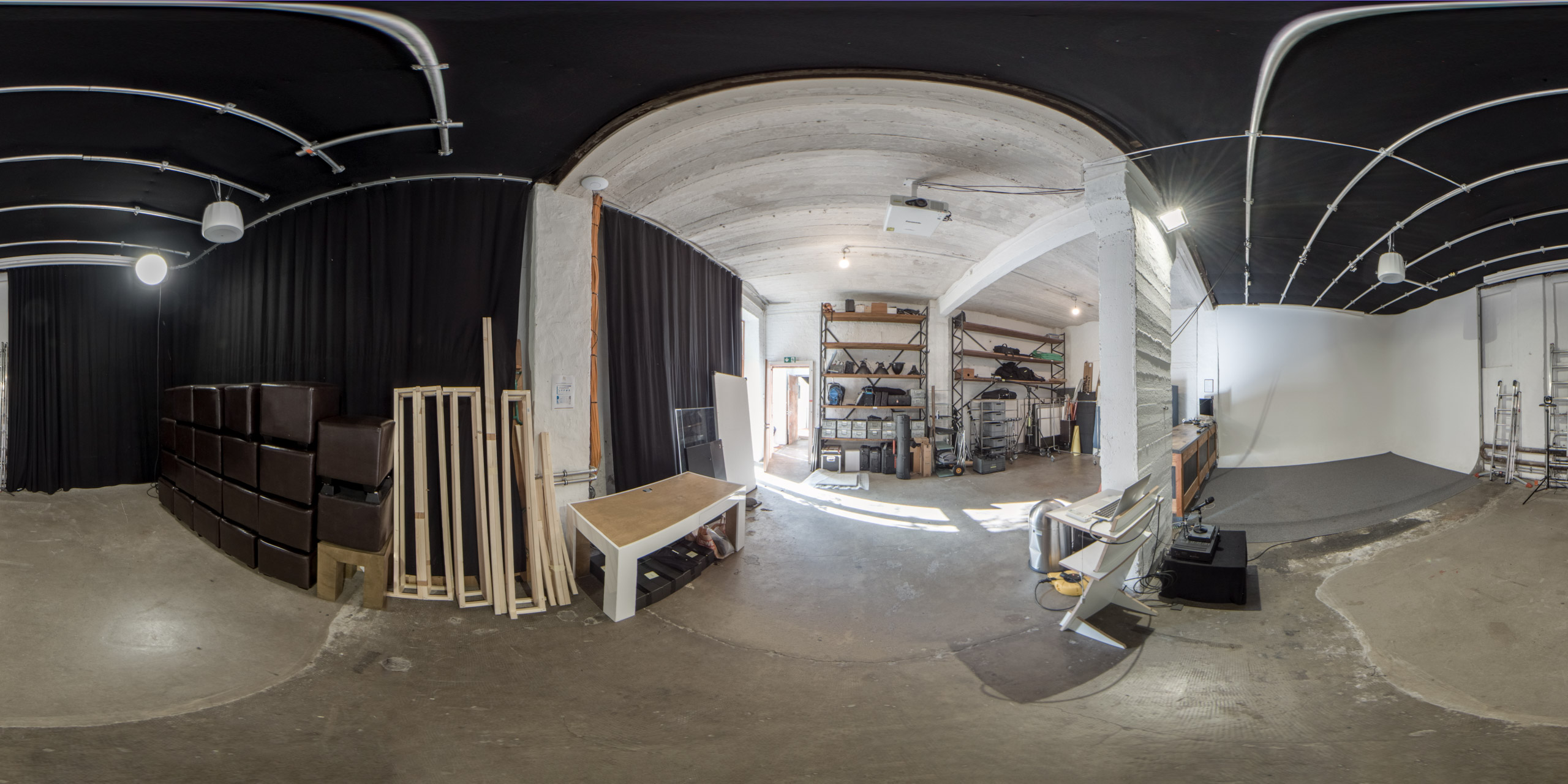 Parasol Island - Integrated Digital Studio